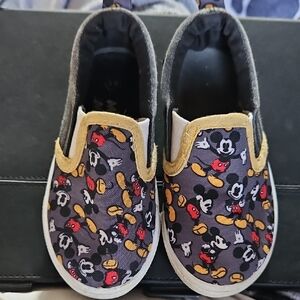 Disney Kids Slip-On Sneakers - Gray Red Black & Gold 5/6